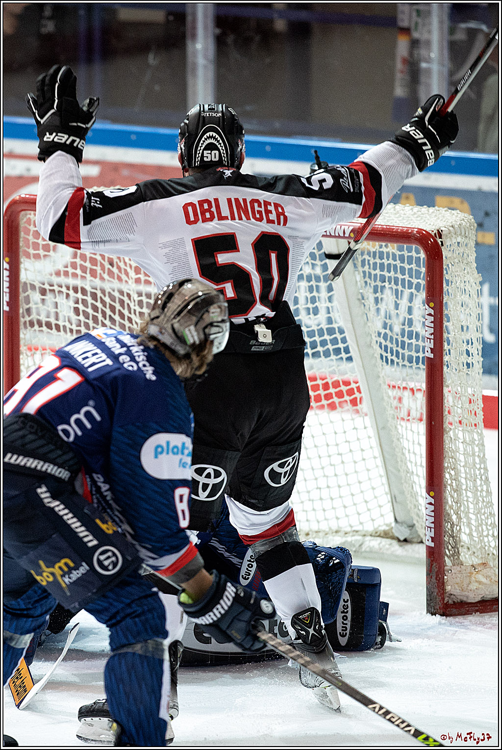 PENNY DEL;  Iserlohn Roosters - Koelner Haie; Koeln, 05.12.2021